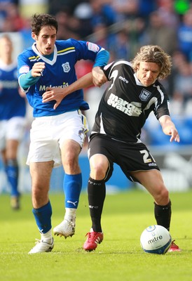 15.10.11 -  Cardiff City v Ipswich Town, npower Championship -  Cardiff's Peter Whittingham challenges Ipswich's Jimmy Bullard  