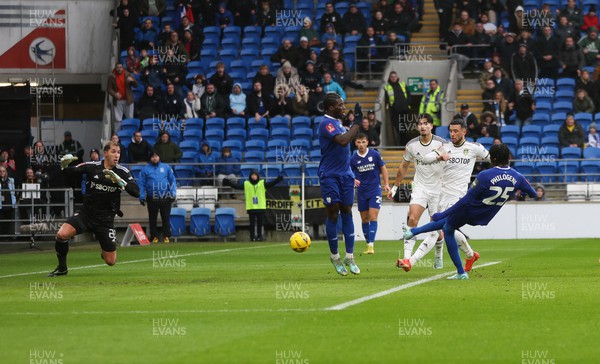 080123 - Cardiff City v Leeds United, Emirates FA Cup Third Round - Jaden Philogene of Cardiff City shoots to score goal