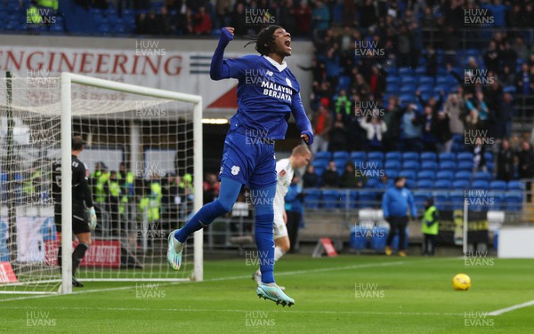 080123 - Cardiff City v Leeds United, Emirates FA Cup Third Round - Jaden Philogene of Cardiff City celebrates after he scores the opening goal