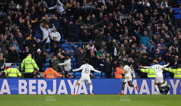 080123 - Cardiff City v Leeds United, Emirates FA Cup Third Round - Sonny Perkins of Leeds United celebrates in front of the Leeds fans after he scores to level the score