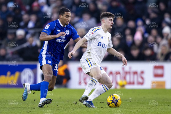 130124 - Cardiff City v Leeds United - Sky Bet Championship - Daniel James of Leeds United in action against Andy Rinomhota of Cardiff City
