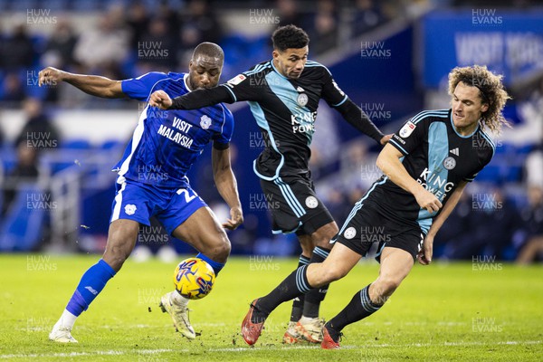 291223 - Cardiff City v Leicester City - Sky Bet Championship - Yakou Meite of Cardiff City in action