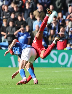 041025 - Cardiff City v Leyton Orient, EFL Sky Bet League 1 - Joel Bagan of Cardiff City and Sean Clare of Leyton Orient compete for the ball