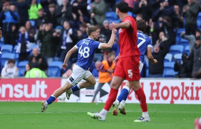 041025 - Cardiff City v Leyton Orient, EFL Sky Bet League 1 - Dylan Lawlor of Cardiff City celebrates after he scores City’s second goal
