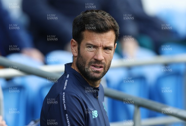 041025 - Cardiff City v Leyton Orient, EFL Sky Bet League 1 - Cardiff City head coach Brian Barry-Murphy