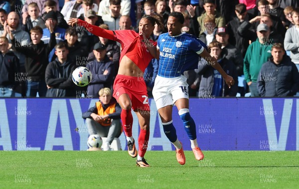 041025 - Cardiff City v Leyton Orient, EFL Sky Bet League 1 - Sean Clare of Leyton Orient and Chris Willock of Cardiff City compete for the ball