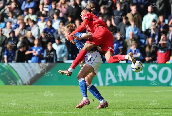 041025 - Cardiff City v Leyton Orient, EFL Sky Bet League 1 - Joel Bagan of Cardiff City and Sean Clare of Leyton Orient compete for the ball