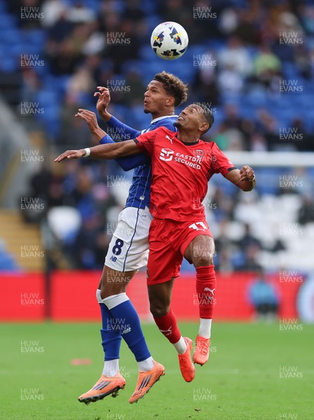 041025 - Cardiff City v Leyton Orient, EFL Sky Bet League 1 - Omari Kellyman of Cardiff City and Demi Mitchell of Leyton Orient compete for the ball