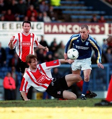 Cardiff City v Lincoln City 070298