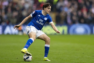 070326 - Cardiff City v Lincoln City - Sky Bet League 1 - Joel Colwill of Cardiff City in action
