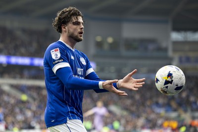 070326 - Cardiff City v Lincoln City - Sky Bet League 1 - Ollie Tanner of Cardiff City in action