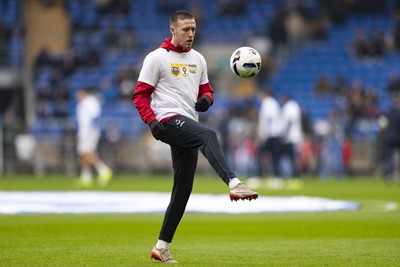 070326 - Cardiff City v Lincoln City - Sky Bet League 1 - Dominic Jefferies of Lincoln City during the warm up
