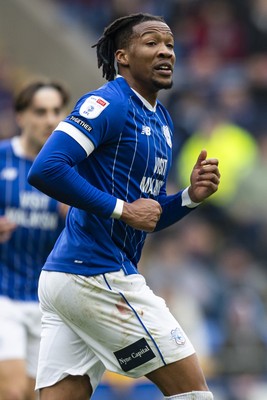 070326 - Cardiff City v Lincoln City - Sky Bet League 1 - Gabriel Osho of Cardiff City in action
