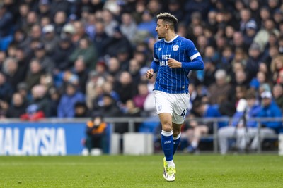 070326 - Cardiff City v Lincoln City - Sky Bet League 1 - Callum Robinson of Cardiff City in action