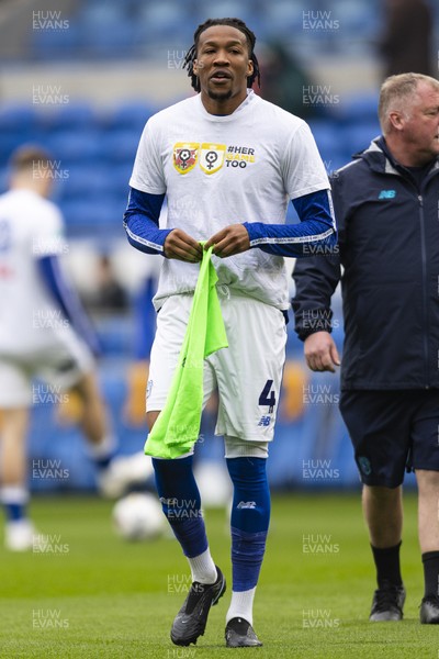 070326 - Cardiff City v Lincoln City - Sky Bet League 1 - Gabriel Osho of Cardiff City during the warm up