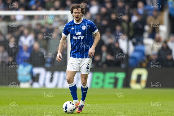 070326 - Cardiff City v Lincoln City - Sky Bet League 1 - Ryan Wintle of Cardiff City in action