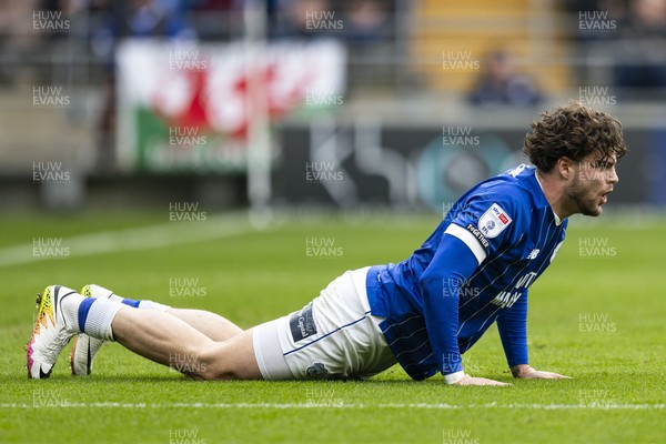 070326 - Cardiff City v Lincoln City - Sky Bet League 1 - Ollie Tanner of Cardiff City in action