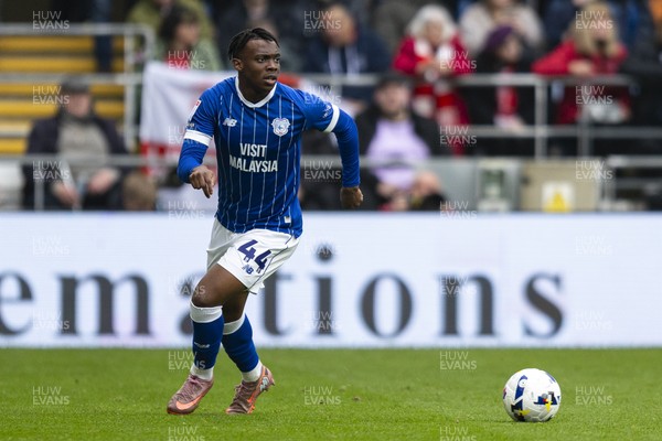 070326 - Cardiff City v Lincoln City - Sky Bet League 1 - Ronan Kpakio of Cardiff City in action