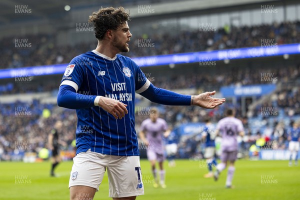 070326 - Cardiff City v Lincoln City - Sky Bet League 1 - Ollie Tanner of Cardiff City in action