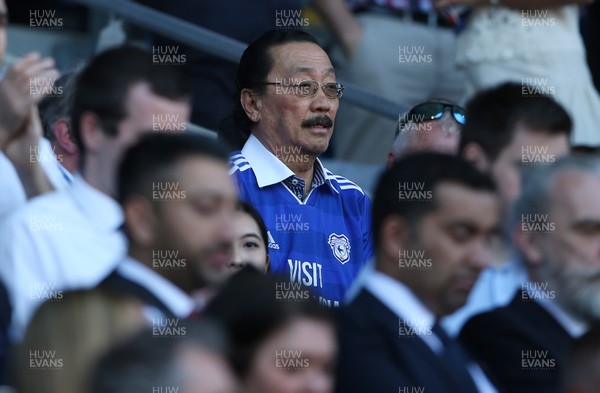 210419 - Cardiff City v Liverpool FC - Premier League - Cardiff City owner Vincent Tan