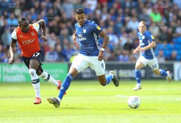 100819 - Cardiff City v Luton Town, Sky Bet Championship - Robert Glatzel of Cardiff City gets away from Pelly-Rudock Mpanza of Luton Town