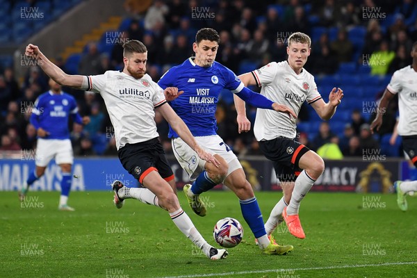 110325 - Cardiff City v Luton Town - Sky Bet Championship - Yousef Salech of Cardiff City has a shot at goal