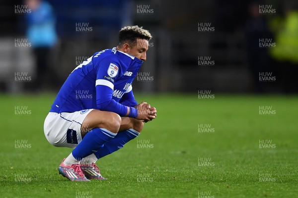 110325 - Cardiff City v Luton Town - Sky Bet Championship - Dejected Callum Robinson of Cardiff City at full time