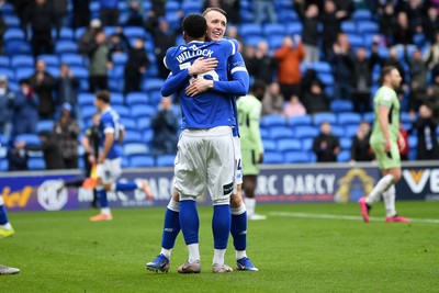 140226 - Cardiff City v Luton Town - Sky Bet League 1 - David Turnbull of Cardiff City celebrates scoring a goal with team mates