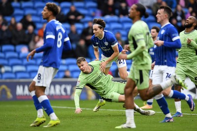 140226 - Cardiff City v Luton Town - Sky Bet League 1 - Joel Colwill of Cardiff City runs in to score a goal