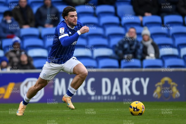 140226 - Cardiff City v Luton Town - Sky Bet League 1 - Ollie Tanner of Cardiff City