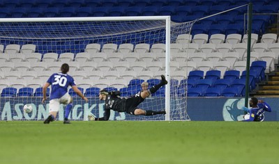 270819 - Cardiff City v Luton Town, EFL  Cup, Round 2 - Cardiff City goalkeeper Joe Day is beaten as Junior Hoilett of Cardiff City, right, puts the ball into his own net to score own goal