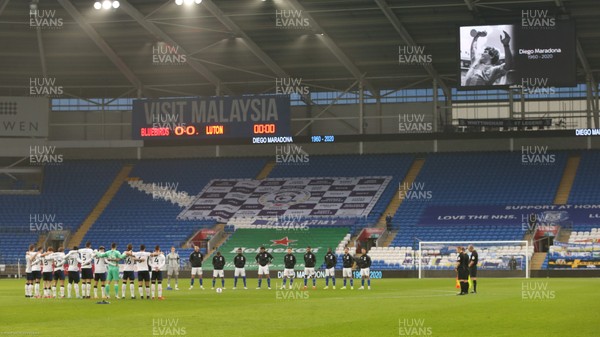 281120 - Cardiff City v Luton Town, Sky Bet Championship - The players and officials observe a minutes silence in memory or Diego Maradona who passed away earlier this week
