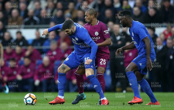 280118 - Cardiff City v Manchester City - FA Cup - Callum Paterson of Cardiff City is challenged by Fernandinho of Manchester City