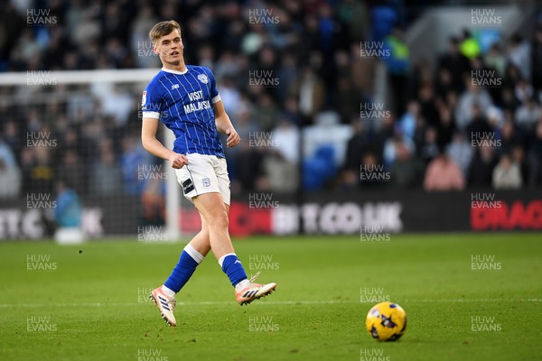 291125 - Cardiff City v Mansfield Town - Sky Bet League 1 - Dylan Lawlor of Cardiff City