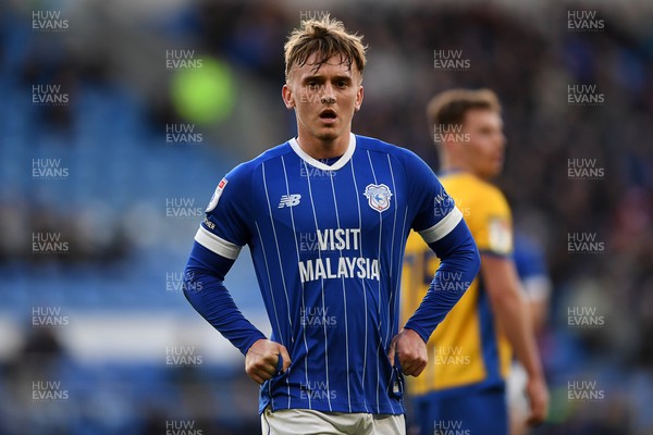 291125 - Cardiff City v Mansfield Town - Sky Bet League 1 - Isaak Davies of Cardiff City
