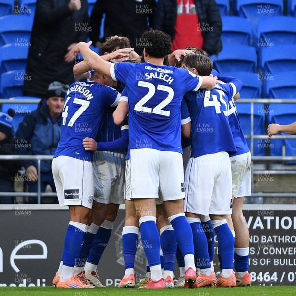 291125 - Cardiff City v Mansfield Town - Sky Bet League 1 - Will Fish of Cardiff City celebrates scoring a goal with team mates