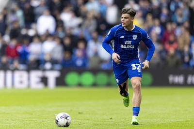 270424 - Cardiff City v Middlesbrough - Sky Bet Championship - Ollie Tanner of Cardiff City in action