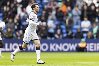 270424 - Cardiff City v Middlesbrough - Sky Bet Championship - Jonathan Howson of Middlesbrough in action