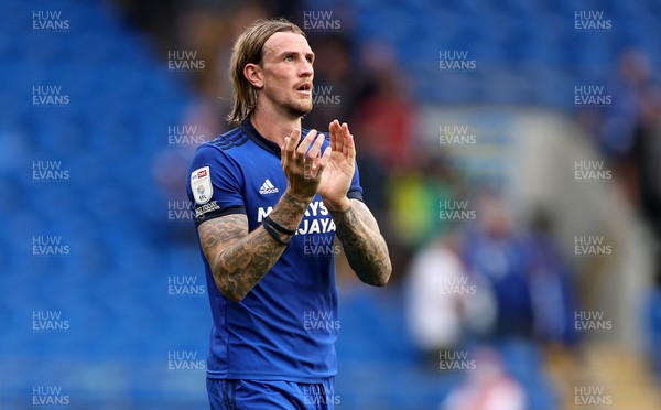 210821 - Cardiff City v Millwall - SkyBet Championship - Aden Flint of Cardiff City thanks the fans at full time