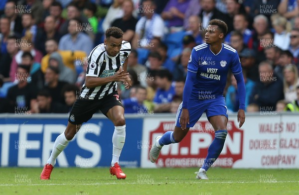 180818 - Cardiff City v Newcastle United, Premier League - Identical twin brothers Jacob Murphy of Newcastle United and Josh Murphy of Cardiff City during the match