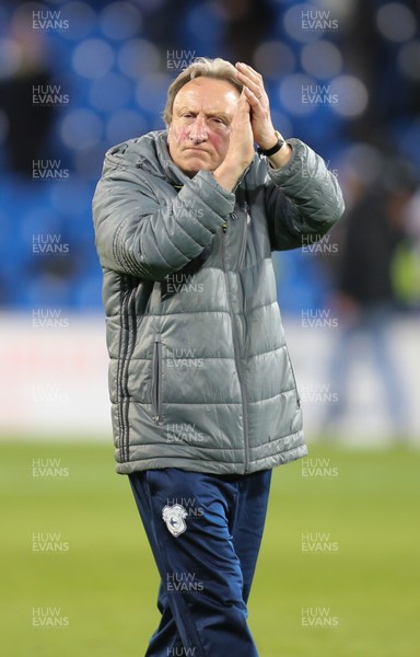 280417 - Cardiff City v Newcastle United, Sky Bet Championship - Cardiff City manager Neil Warnock applauds the home fans at the end of the match