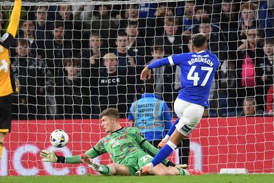 071025 - Cardiff City v Newport County - Vertu Trophy Group Stage - Callum Robinson of Cardiff City scores a late goal that is disallowed 
