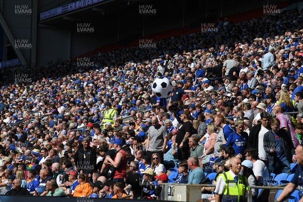 250426 - Cardiff City v Northampton Town - Sky Bet League 1 - Fans