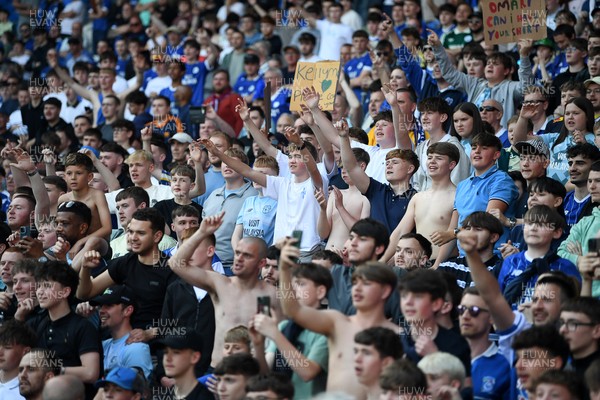250426 - Cardiff City v Northampton Town - Sky Bet League 1 - Fans celebrate at full time
