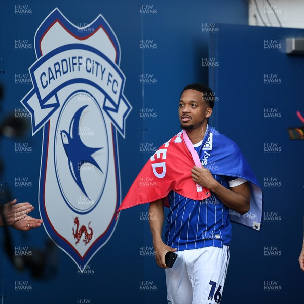 250426 - Cardiff City v Northampton Town - Sky Bet League 1 - Chris Willock of Cardiff City walks out for the trophy lift at the end of the match