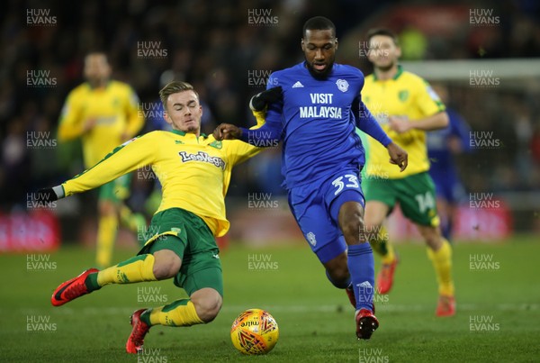 011217 - Cardiff City v Norwich City, Sky Bet Championship - Junior Hoilett of Cardiff City is tackled by James Maddison of Norwich City