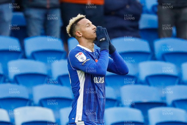 111123 - Cardiff City v Norwich City - Sky Bet Championship -  Callum Robinson Of Cardiff City celebrates after scoring his teams second goal