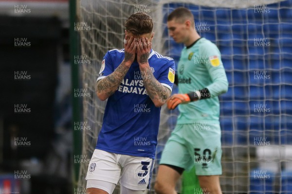 160121 - Cardiff City v Norwich City, Sky Bet Championship - Joe Bennett of Cardiff City reacts after missing a chance to score