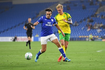 250826 - Cardiff City v Norwich City - Carabao Cup Second Round - Joel Colwill of Cardiff City is challenged by Pelle Mattsson of Norwich