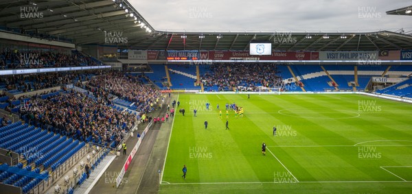 280818 - Cardiff City v Norwich City, Carabao Cup - The two teams take to the pitch in front of a low attendance